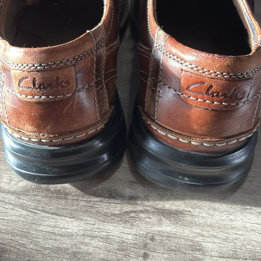 Clark’s brown leather dress shoes size 10.5